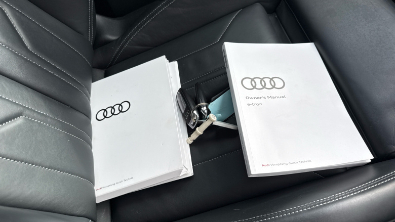 Audi e-tron 230kW 50 Quattro 71kWh S Line 5dr Auto Electric Estate